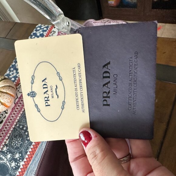 Prada Light Purple Patent Leather Clear Handle Handbag, with Auth card, Vintage - Picture 11 of 16